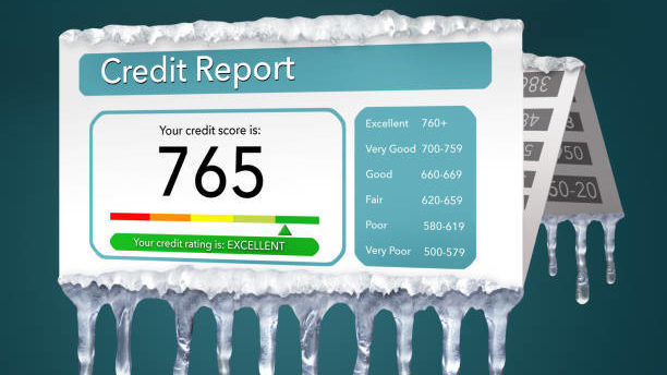 The Pros and Cons of a Freezing Your Credit